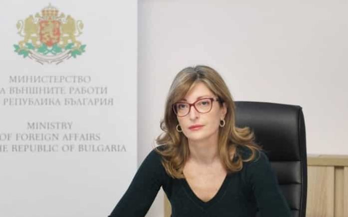 Захариева: България застава до нашите хърватски приятели, ще окажем помощ