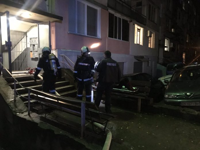 Спасиха възрастен мъж от пожар в Казанлък