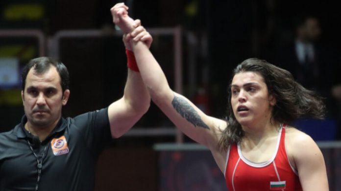 Европейската шампионка по борба Мими Христова е на полуфиналите на Световната купа