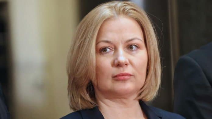Надежда Йорданова: В ГЕРБ стъпват с тихи стъпки около главния прокурор Гешев