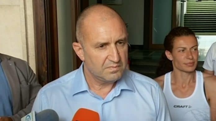 Радев: България не може повече да чака, имаме нужда час по-скоро от работещо правителство