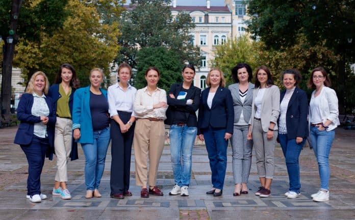„Демократична България“, където жените променят съдбата на страната