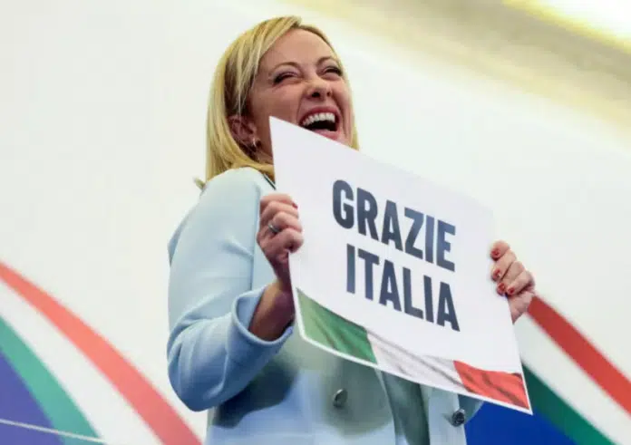 Коя е Джорджа Мелони, с която Италия тръгва рязко надясно