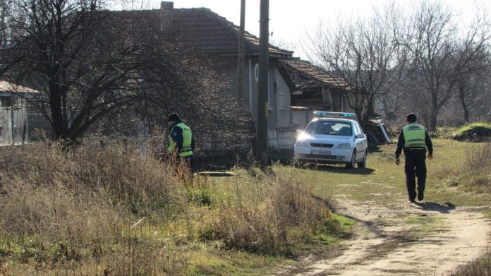 82-годишна жена е намерена мъртва в Щръклево, разследват убийство