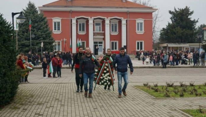 Две могили отбеляза 145 години от Освобождението на България